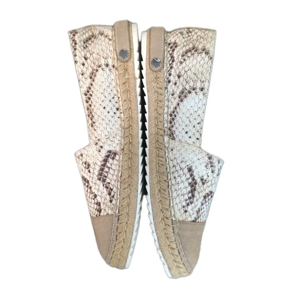 Franco Sarto Womens 9.5 Casey 2 Slip On Loafers As Snake Print Almond Toe Casual